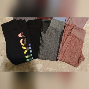 4 PINK/VS SPORT Leggings